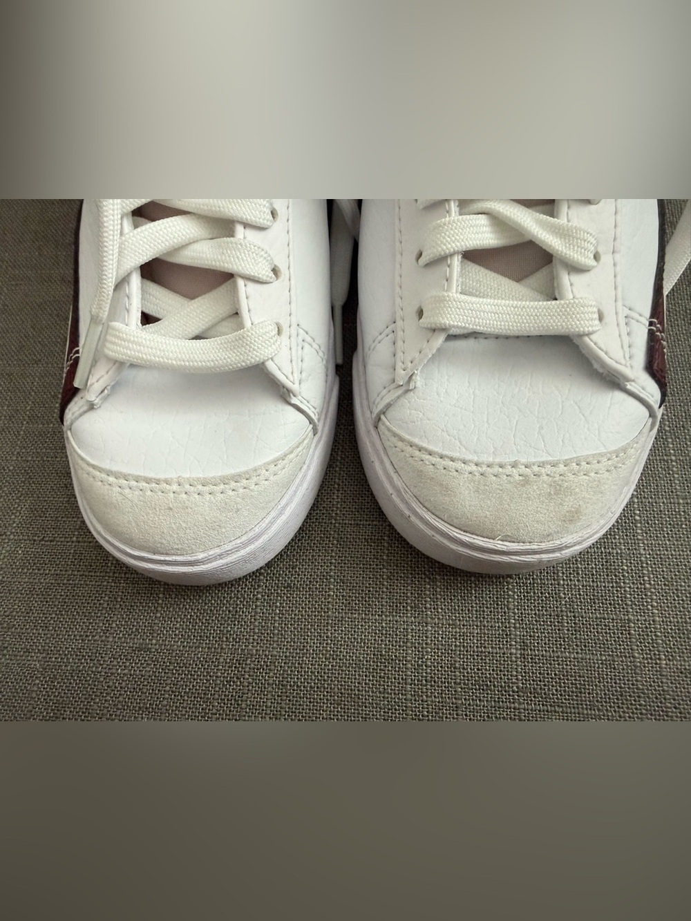 Nike Women’s White High-Top Sneakers with Pink Swoosh - Picture 6 of 7